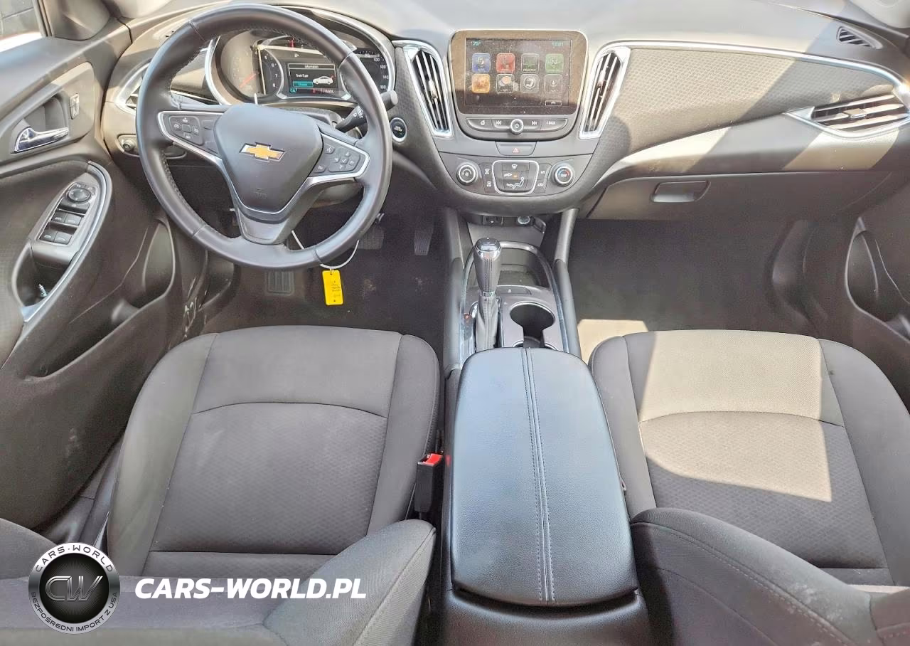 2018 Chevrolet Malibu Lt VIN:1G1ZD5ST1JF145345 - 8