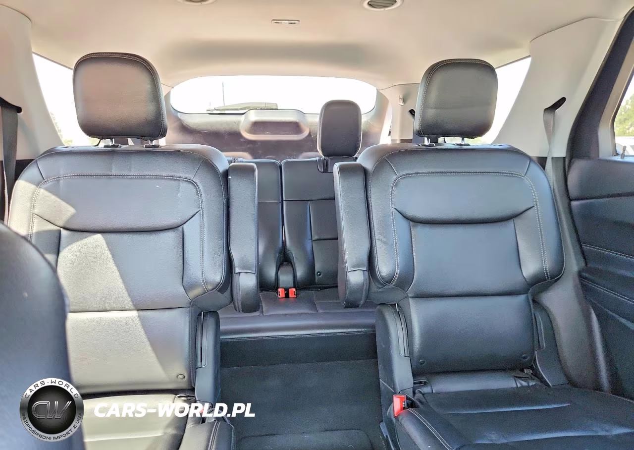 2020 Ford Explorer Xlt VIN:1FMSK7DH8LGC50248 - 10