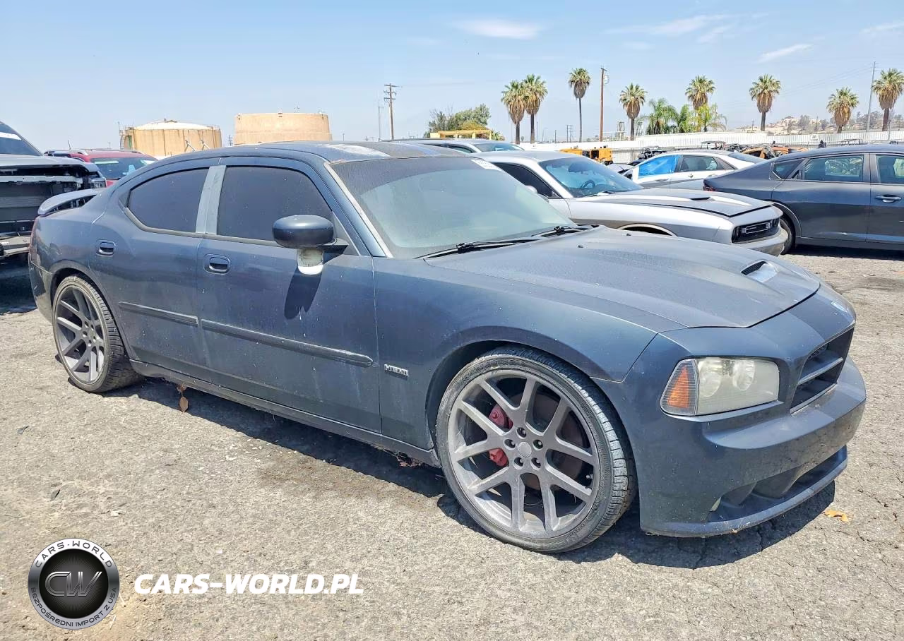 2008 Dodge Charger Srt-8 VIN:2B3KA73W08H198022 - 4
