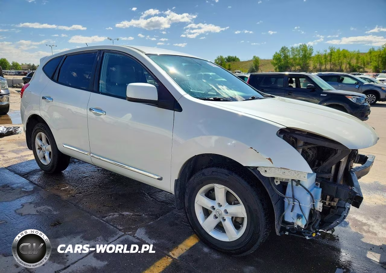 2013 Nissan Rogue S VIN:JN8AS5MV9DW125300 - 4