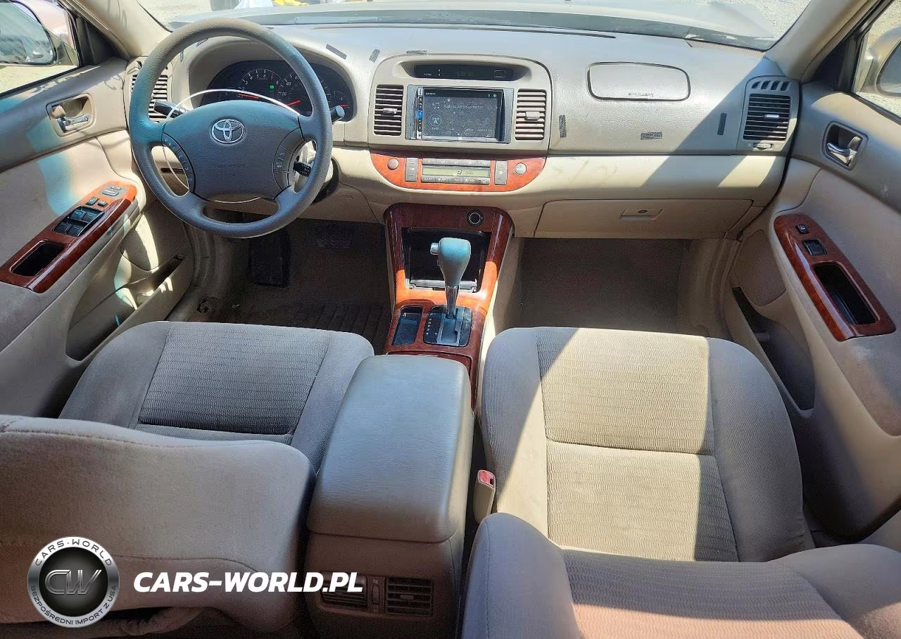 2005 Toyota Camry Xle VIN:4T1BE32K55U073791 - 8