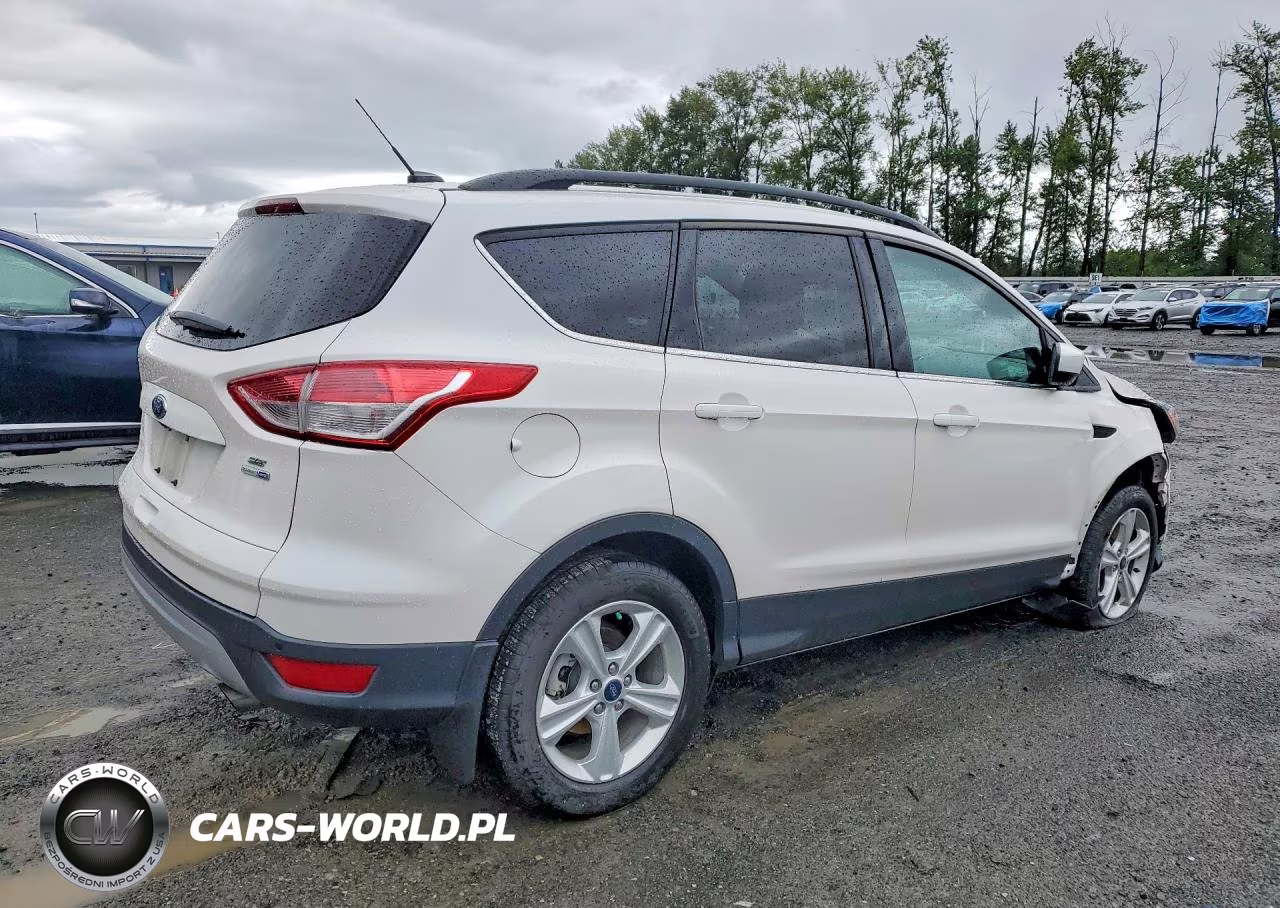 2016 Ford Escape Se VIN:1FMCU9G91GUB61188 - 3