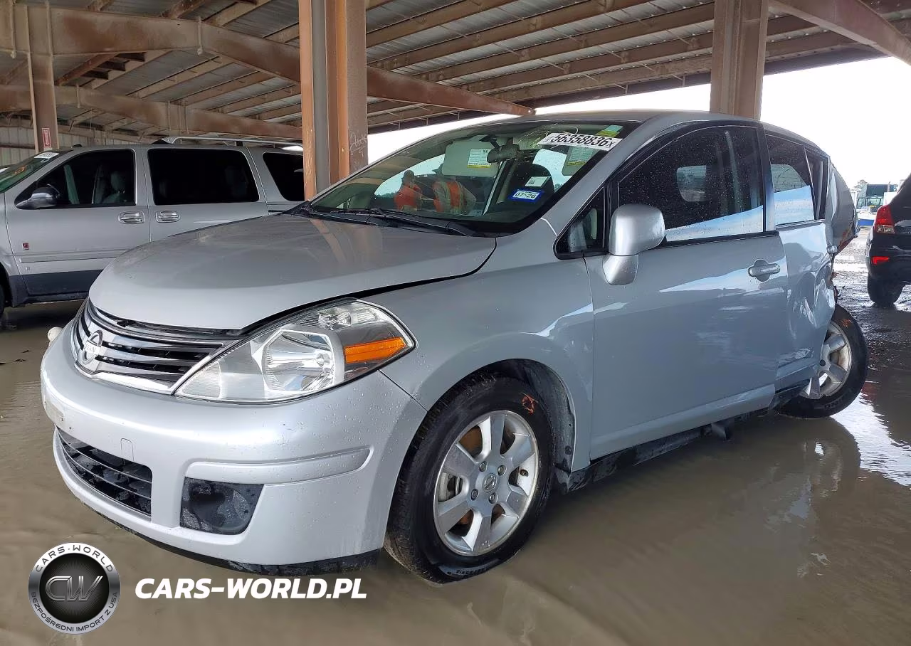 2012 Nissan Versa 1.8 S