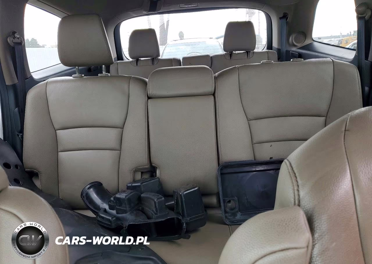 2021 Honda Pilot Touring VIN:5FNYF5H99MB001804 - 10