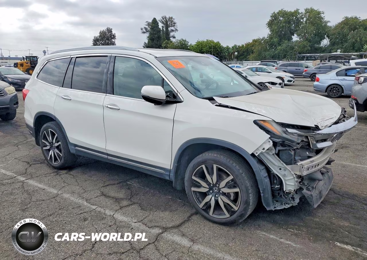 2021 Honda Pilot Touring VIN:5FNYF5H99MB001804 - 4