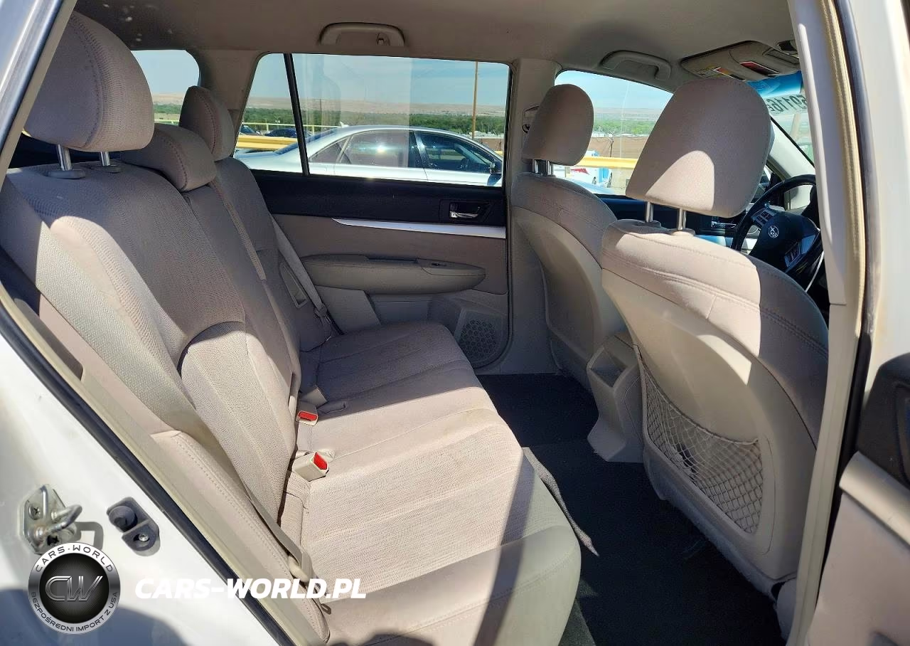 2013 Subaru Outback 2.5I Premium VIN:4S4BRBCC2D1299583 - 11