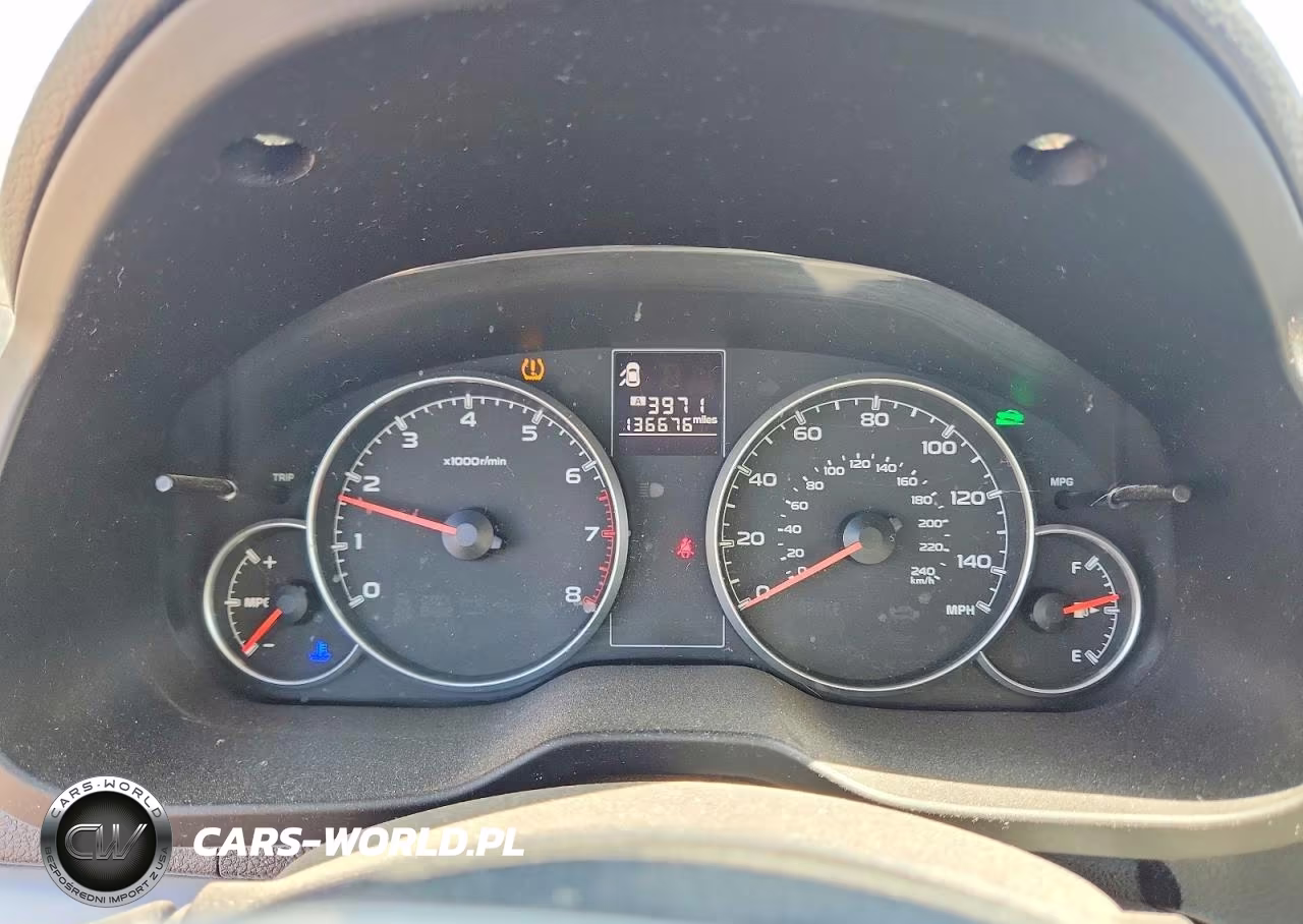 2013 Subaru Outback 2.5I Premium VIN:4S4BRBCC2D1299583 - 9