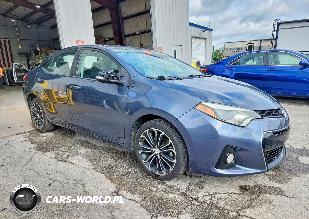 2015 Toyota Corolla S Plus VIN:5YFBURHE3FP220622 - 4