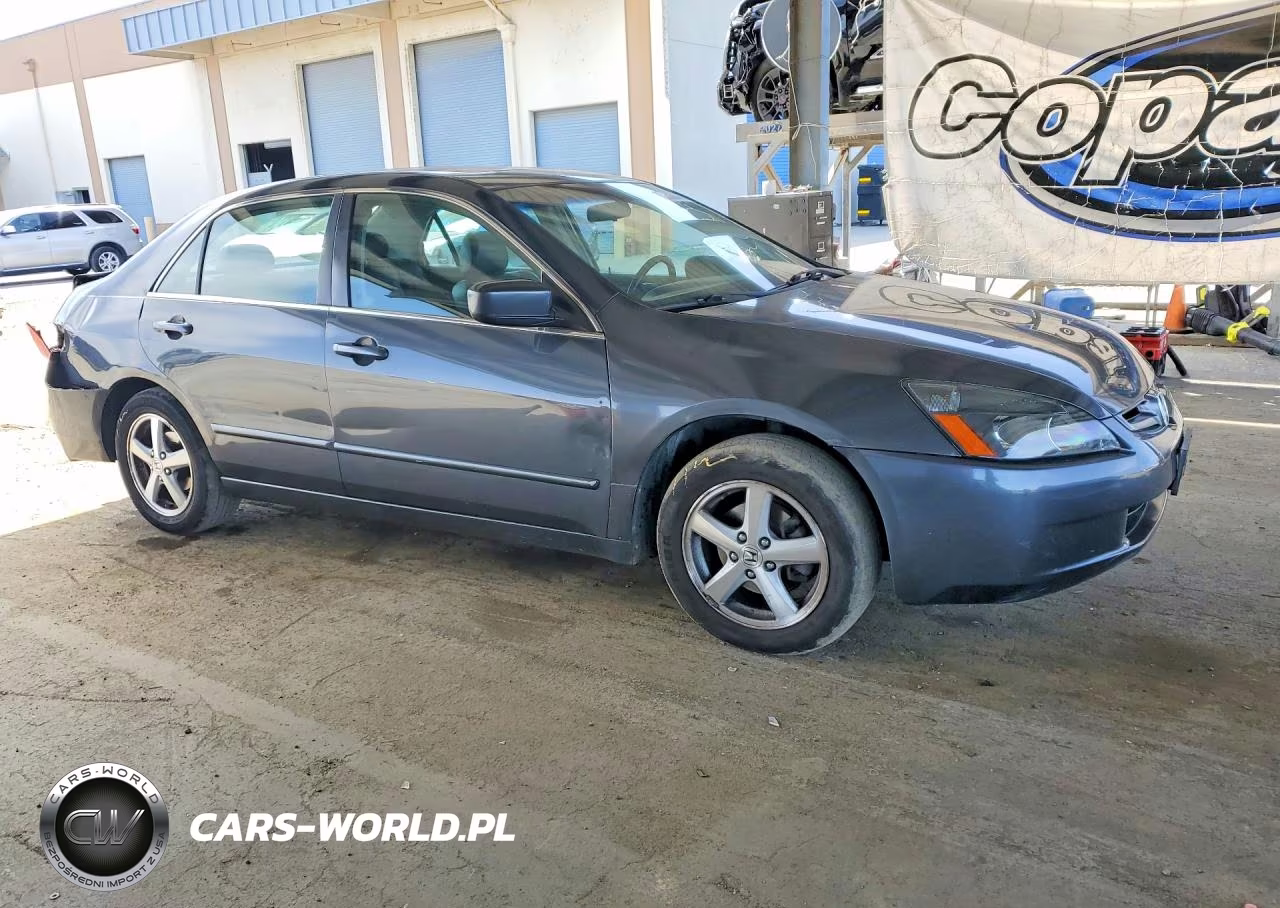 2005 Hond Accord VIN:1HGCM56805A135896 - 4