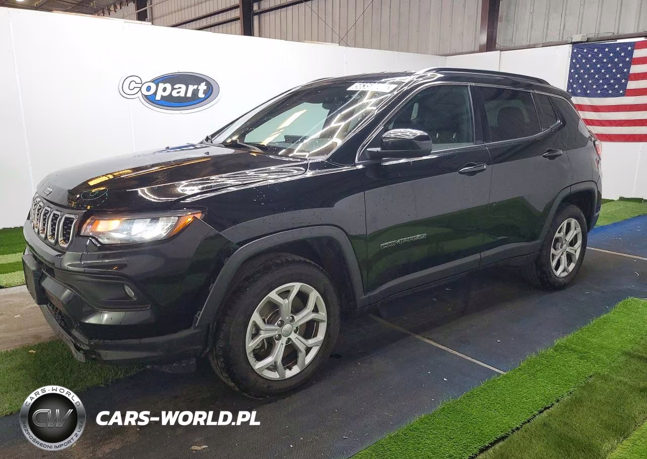 2024 Jeep Compass Latitude – zdjęcie 1 z 14