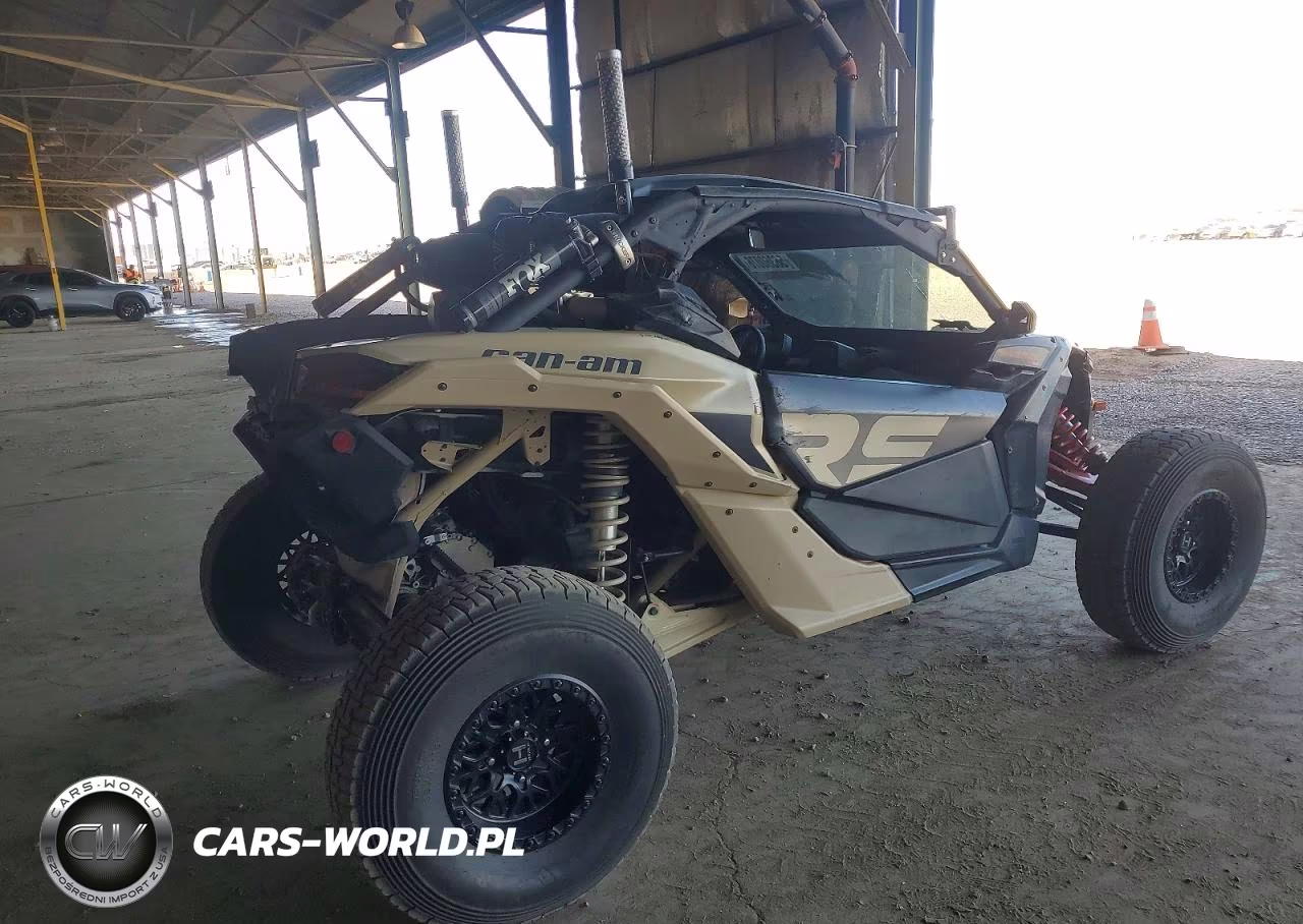 2022 Can-Am Maverick X3 X Rs Turbo Rr VIN:3JBVXAV40NE000178 - 4