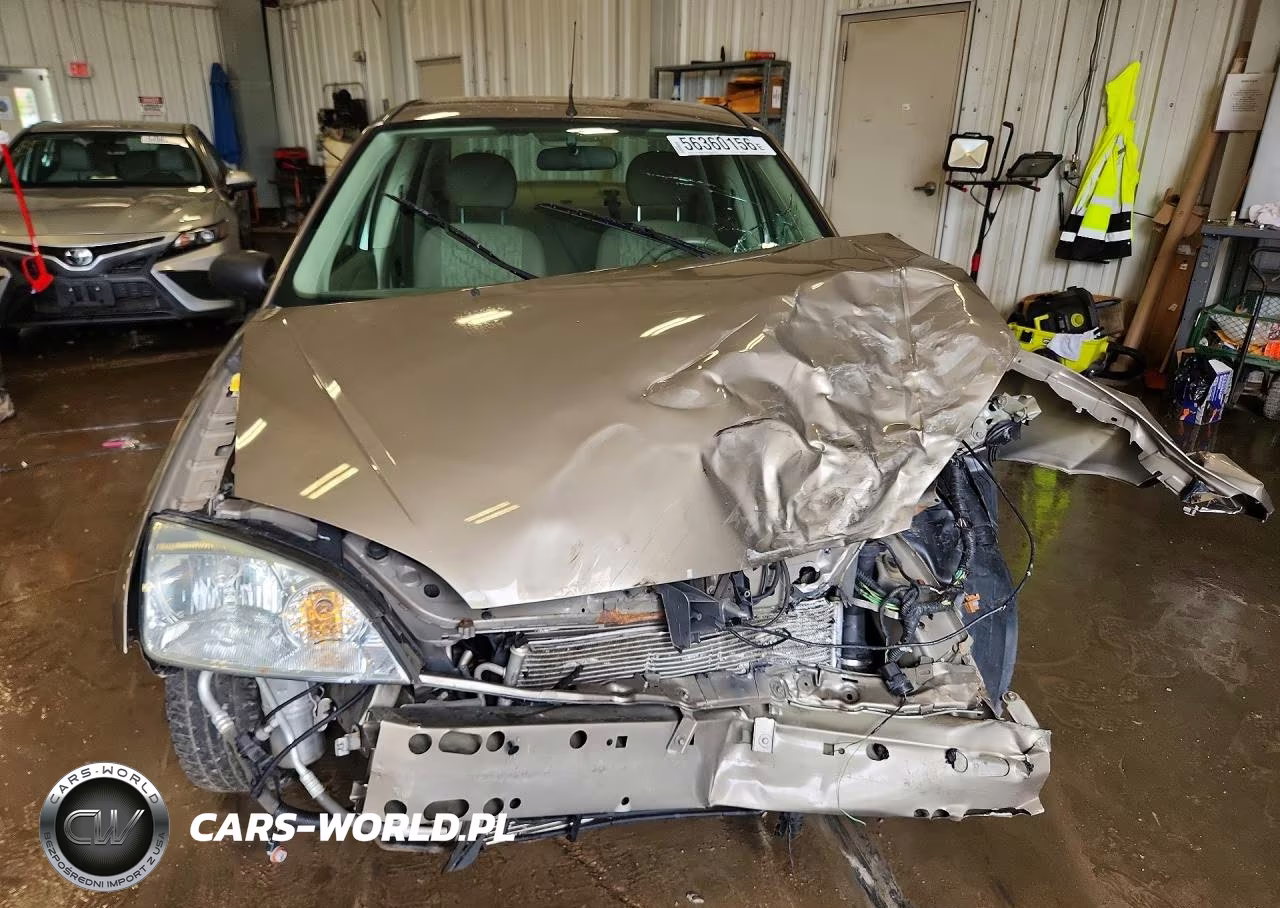 2005 Ford Focus Zx4 VIN:1FAFP34N05W152139 - 5