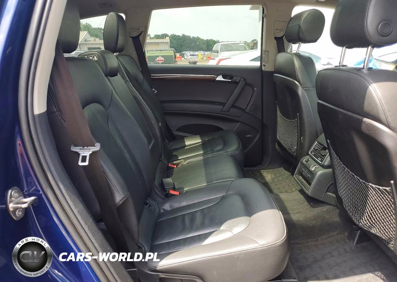 2015 Audi Q7 Premium Plus VIN:WA1LGAFE8FD025256 - 11