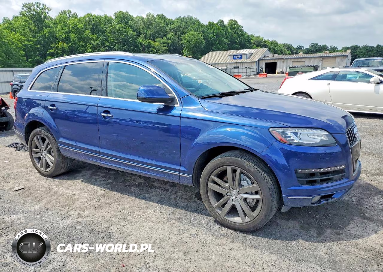2015 Audi Q7 Premium Plus VIN:WA1LGAFE8FD025256 - 4