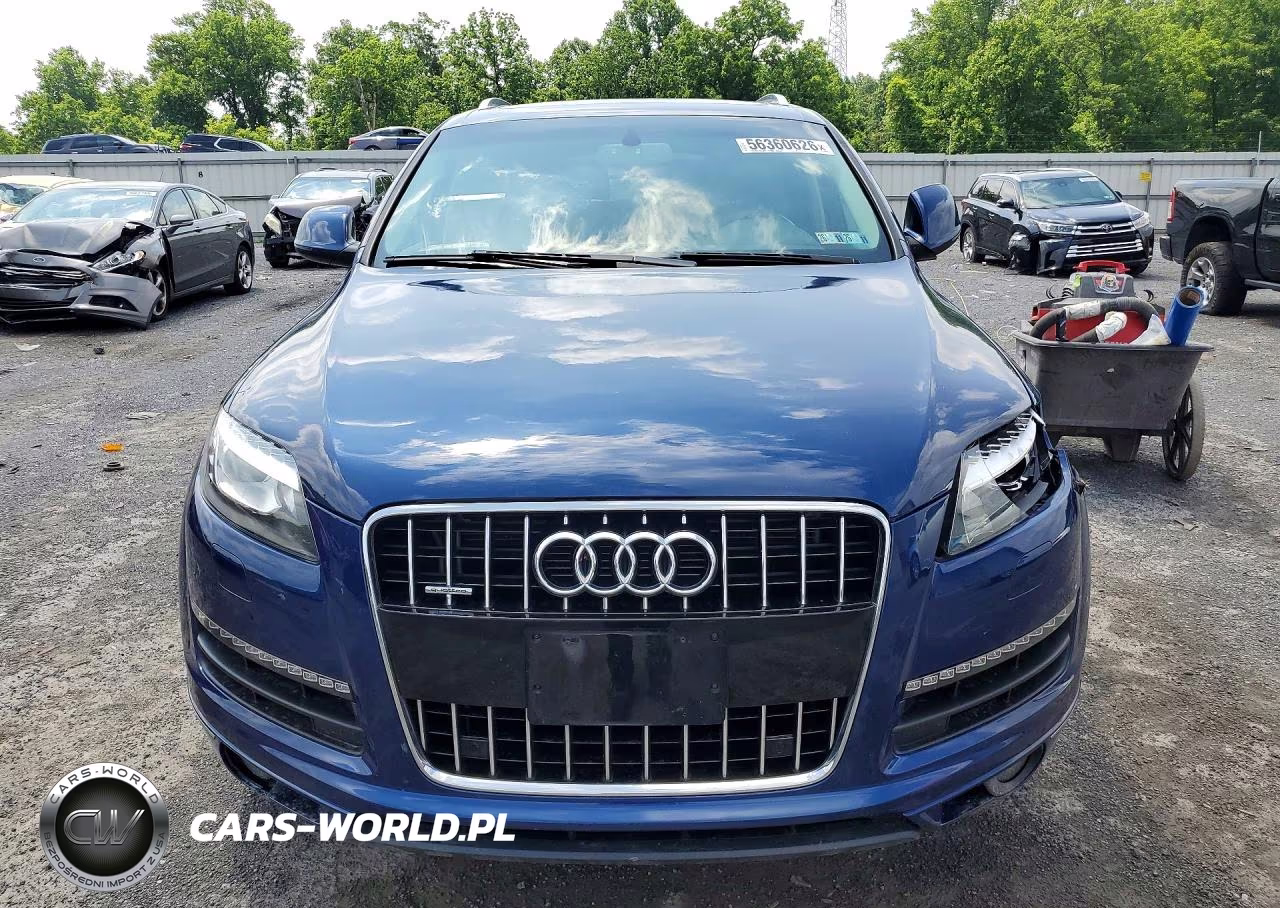 2015 Audi Q7 Premium Plus VIN:WA1LGAFE8FD025256 - 5