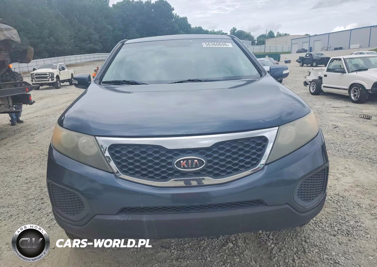 2011 Kia Sorento Lx VIN:5XYKT3A1XBG167097 - 5