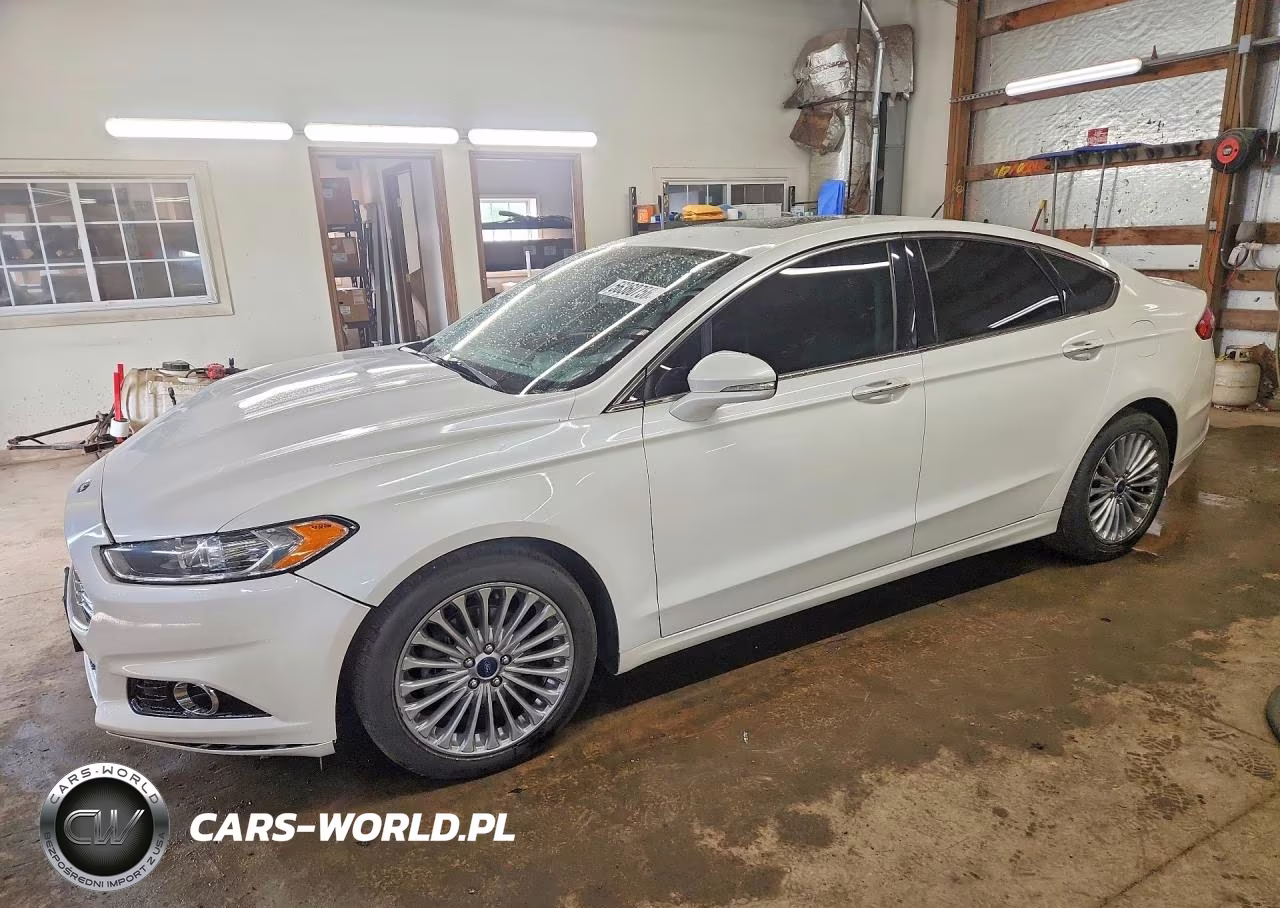 2016 Ford Fusion Titanium – zdjęcie 1 z 13