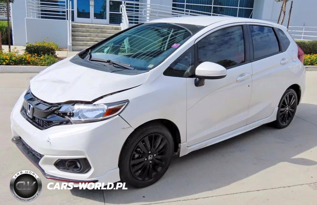 2020 Honda Fit Sport VIN:3HGGK5H63LM727425 - 2