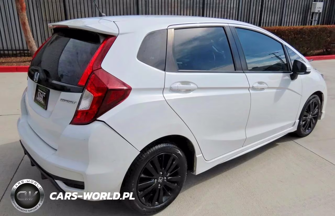 2020 Honda Fit Sport VIN:3HGGK5H63LM727425 - 3