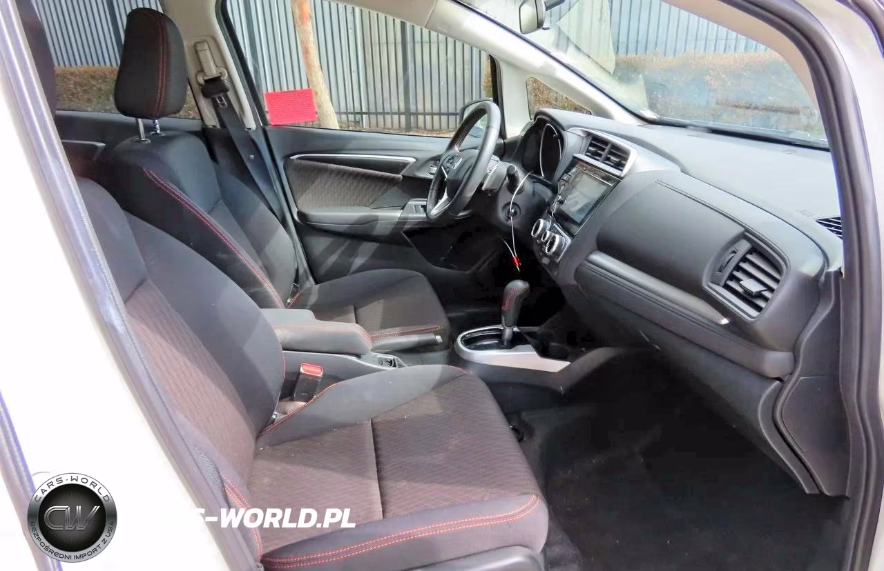 2020 Honda Fit Sport VIN:3HGGK5H63LM727425 - 5