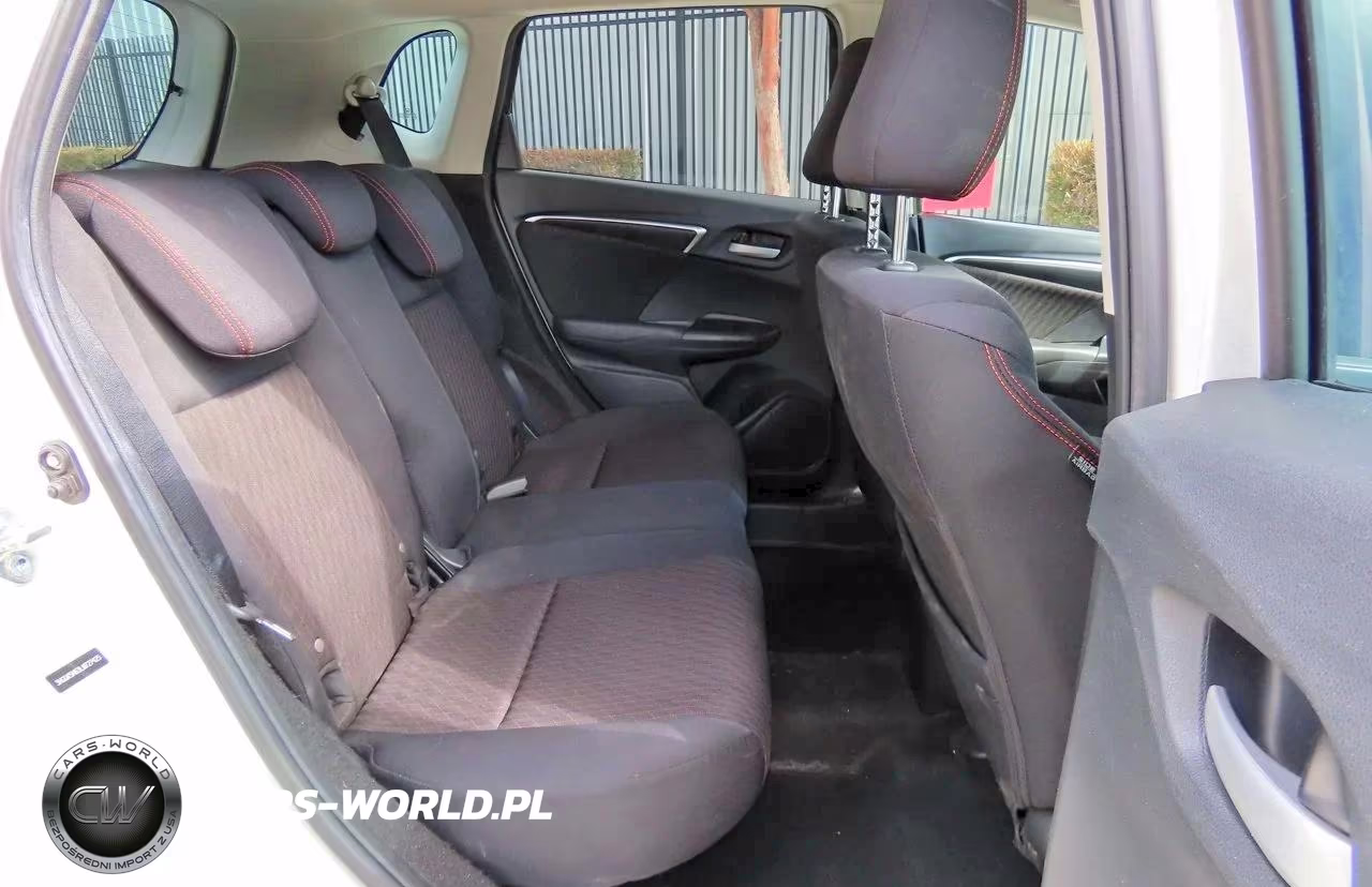 2020 Honda Fit Sport VIN:3HGGK5H63LM727425 - 6