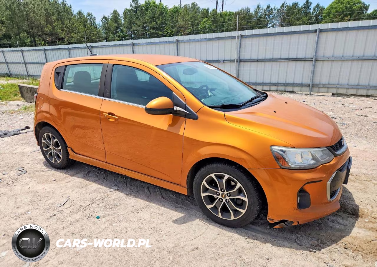 2017 Chevrolet Sonic Lt VIN:1G1JD6SH1H4125732 - 4