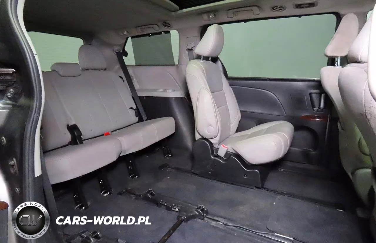 2016 Toyota Sienna Limited 7-Passenger VIN:5TDDK3DC4GS137600 - 6