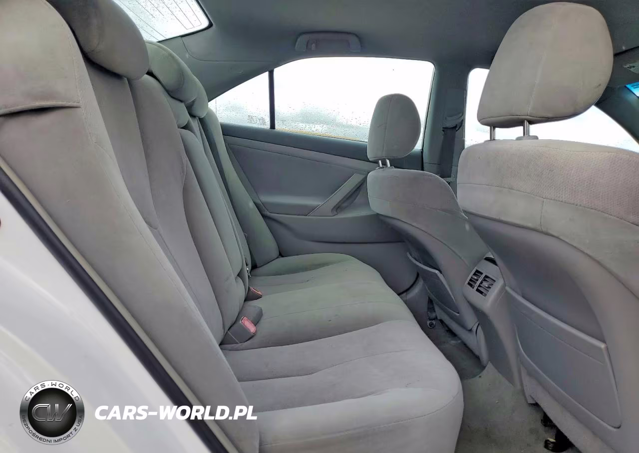 2010 Toyota Camry Hybrid VIN:4T1BB3EK1AU118742 - 10