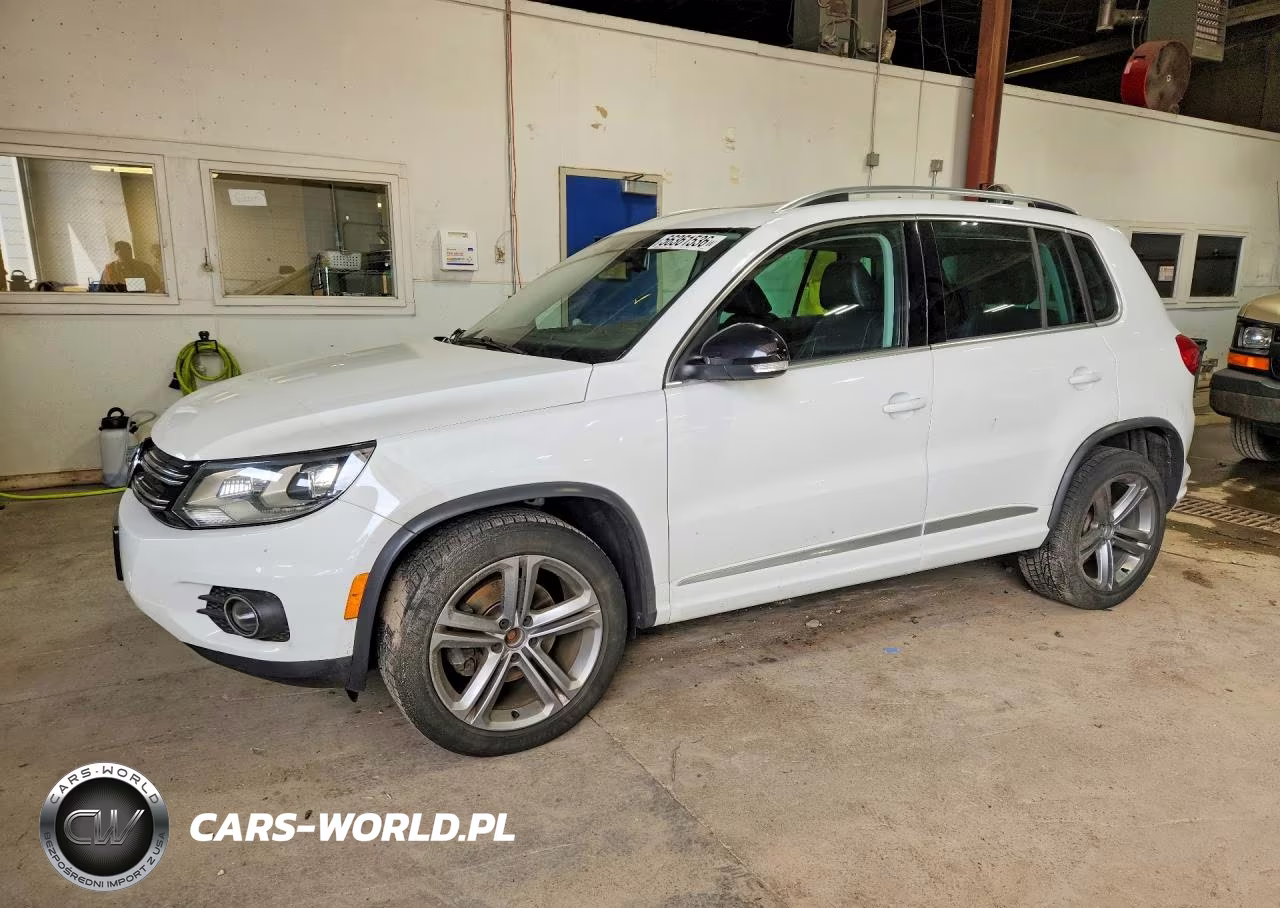 2017 Volkswagen Tiguan Sport – zdjęcie 1 z 13