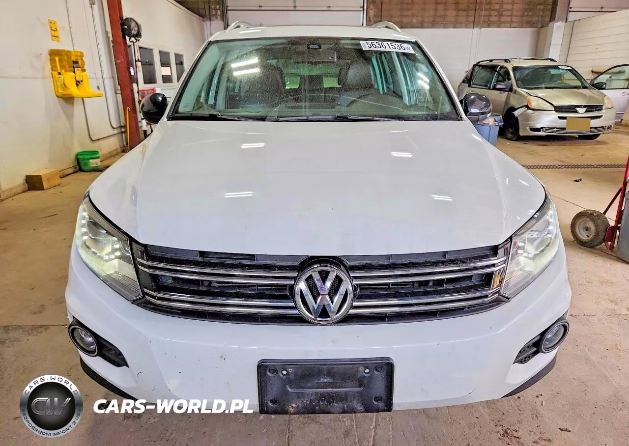 2017 Volkswagen Tiguan Sport VIN:WVGUV7AX1HW509056 - 5