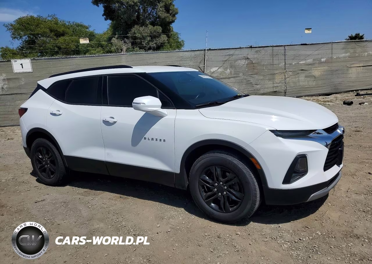 2020 Chevrolet Blazer 2Lt VIN:3GNKBCR49LS605374 - 4