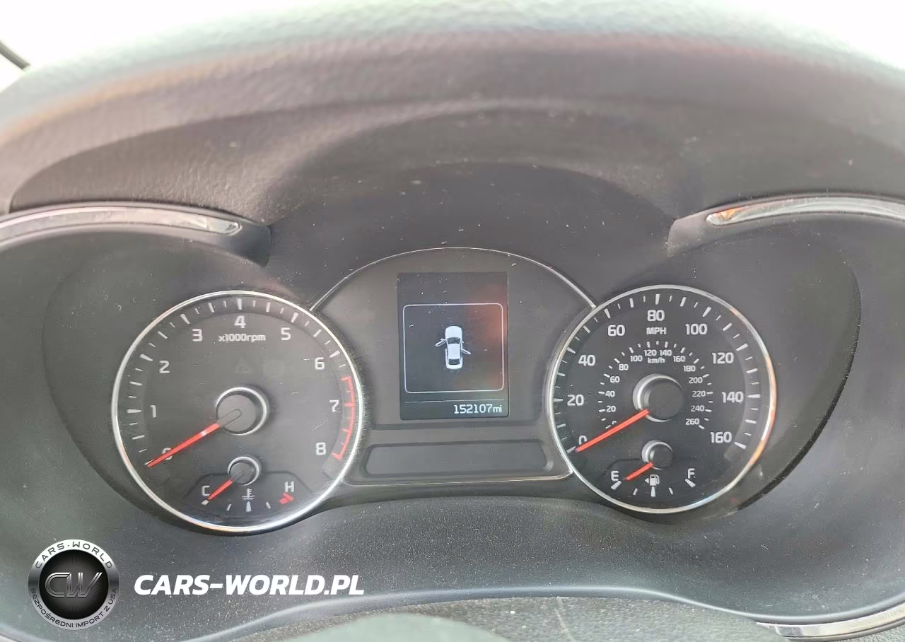 2018 Kia Forte Lx VIN:3KPFL4A76JE201334 - 9