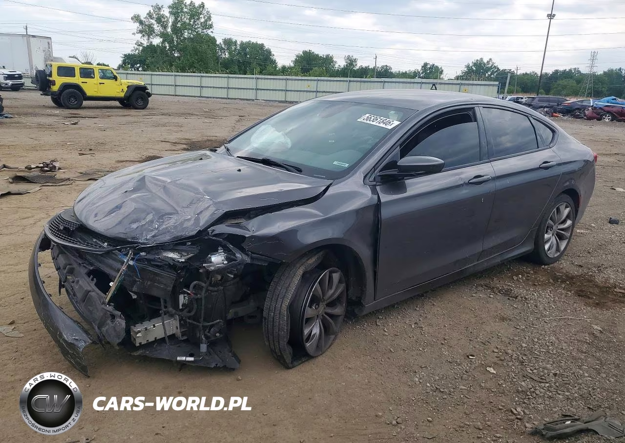 2015 Chrysler 200 S – zdjęcie 1 z 12