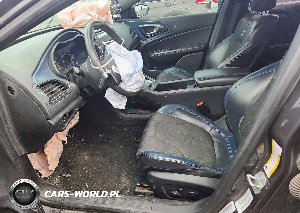 2015 Chrysler 200 S VIN:1C3CCCBB0FN752432 - 7