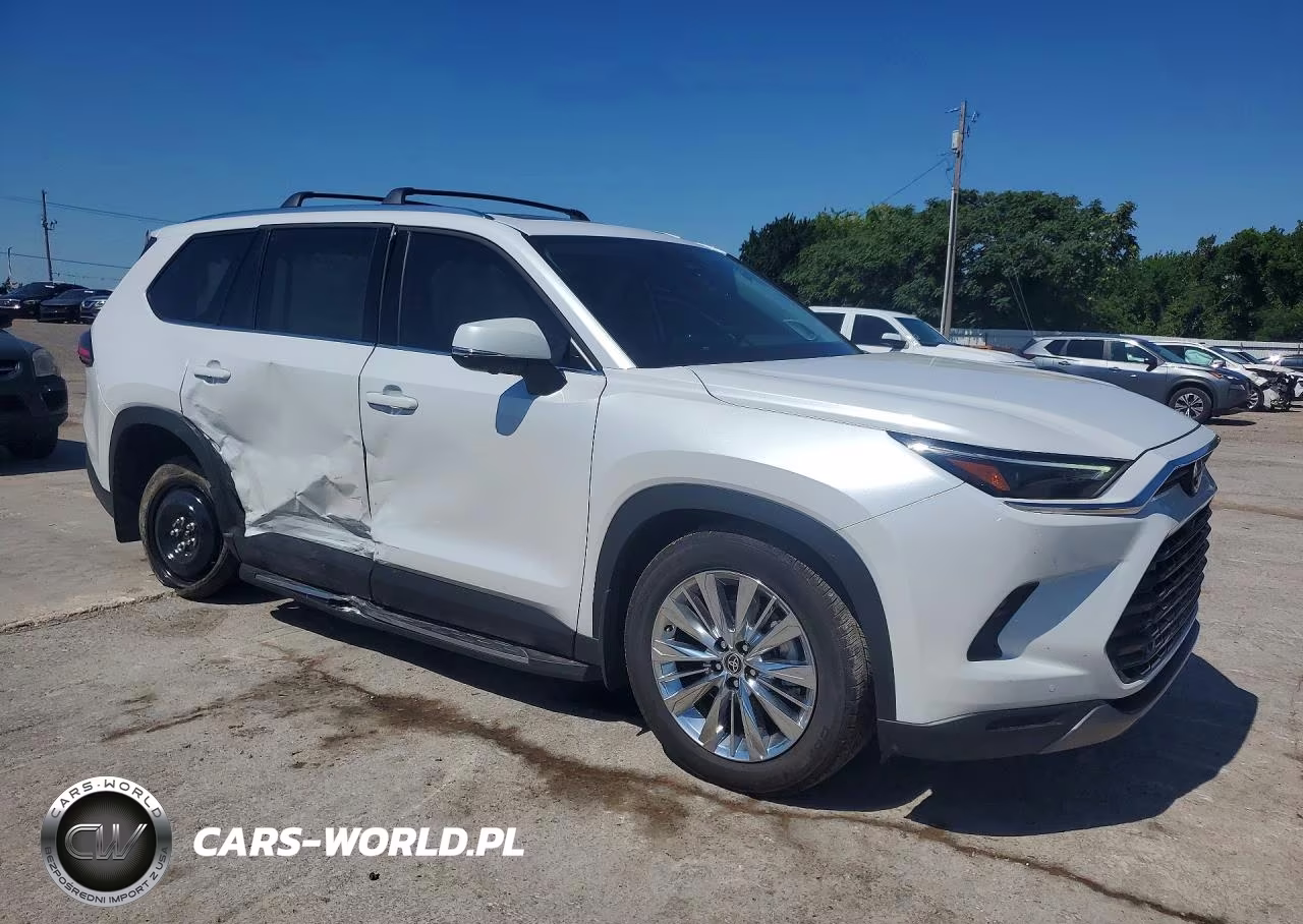 2026 Toyota Grand Highlander Platinum VIN:5TDAAAB56TS117373 - 4