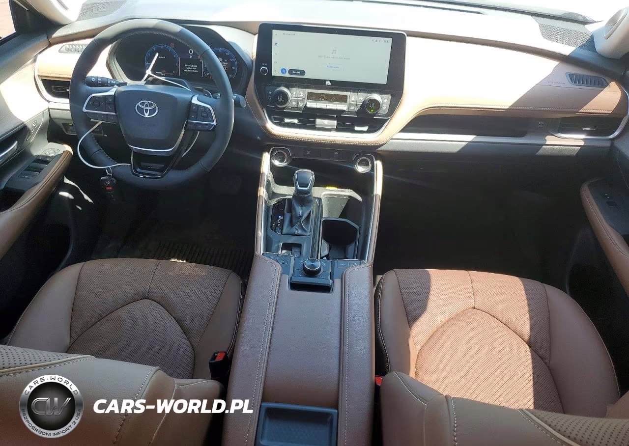 2026 Toyota Grand Highlander Platinum VIN:5TDAAAB56TS117373 - 8