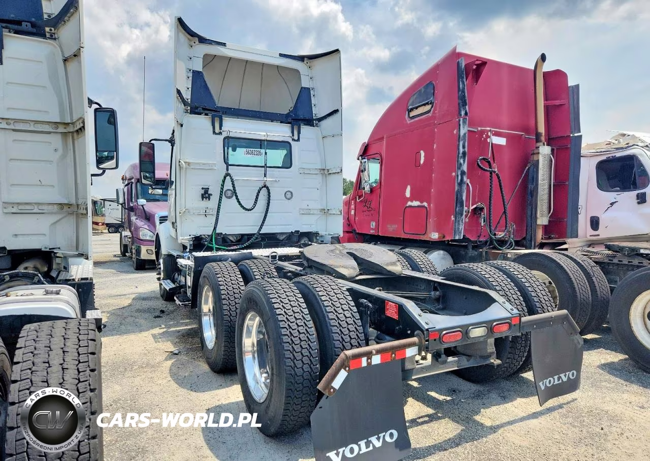 2019 Volvo Vnr - Semi Truck VIN:4V4WC9EH6KN219205 - 3