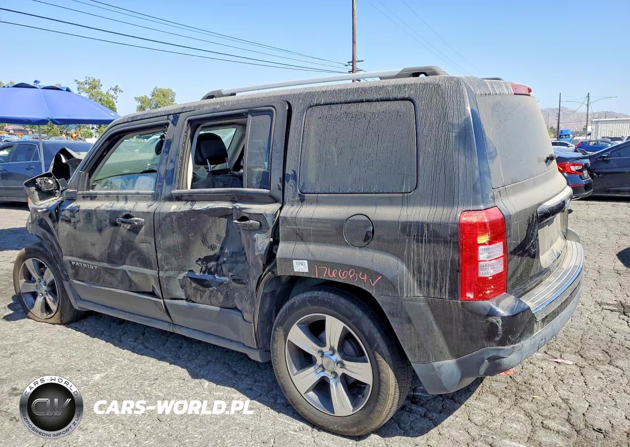 2016 Jeep Patriot Latitude VIN:1C4NJPFA3GD528131 - 2