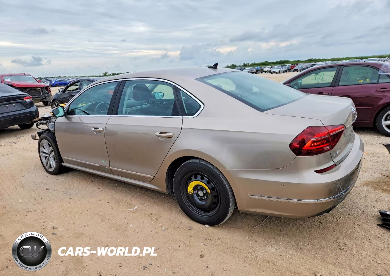 2017 Volkswagen Passat Sel Premium VIN:1VWCT7A39HC014119 - 2