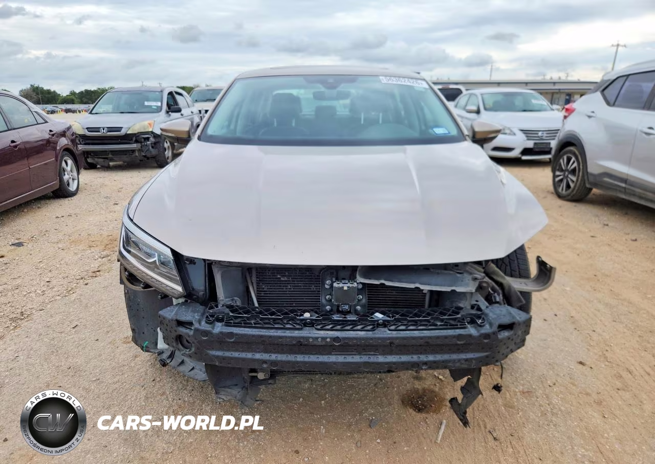 2017 Volkswagen Passat Sel Premium VIN:1VWCT7A39HC014119 - 5