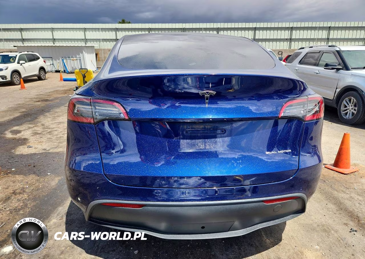 2021 Tesla Model Y VIN:5YJYGDEE0MF179108 - 6