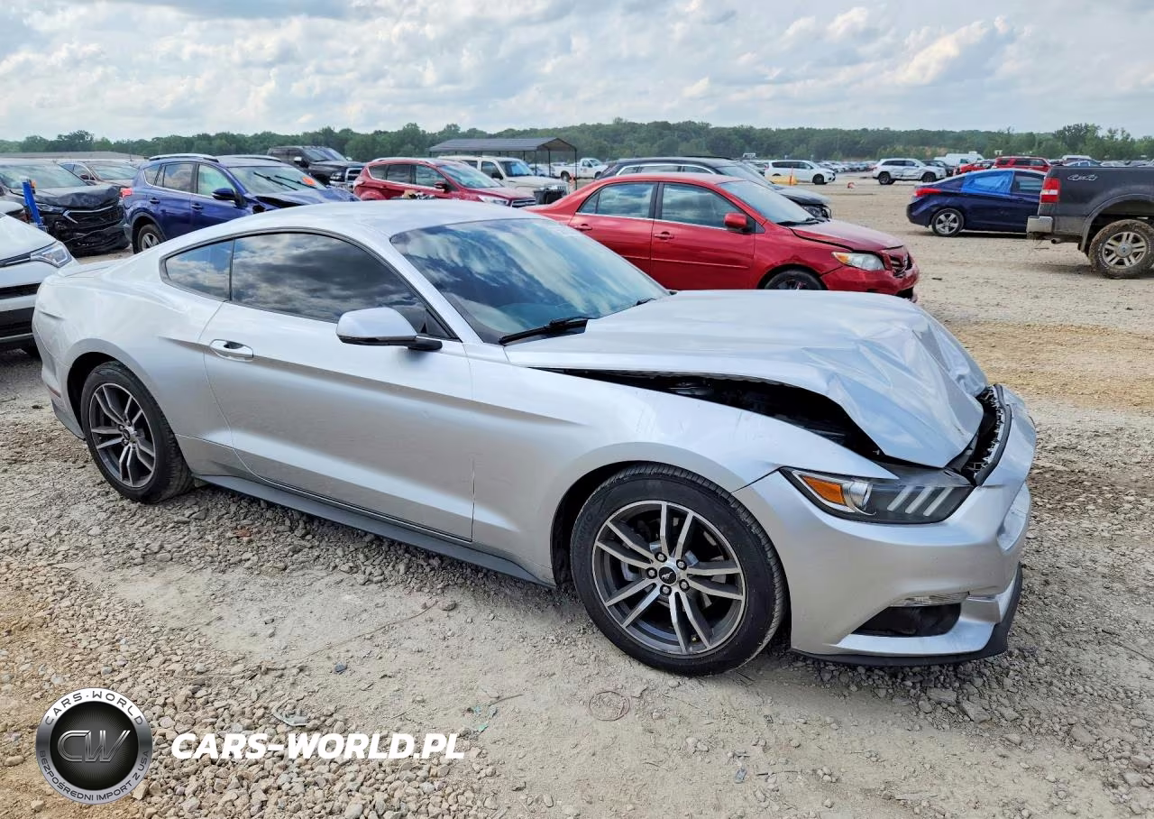 2015 Ford Mustang VIN:1FA6P8TH8F5376095 - 4