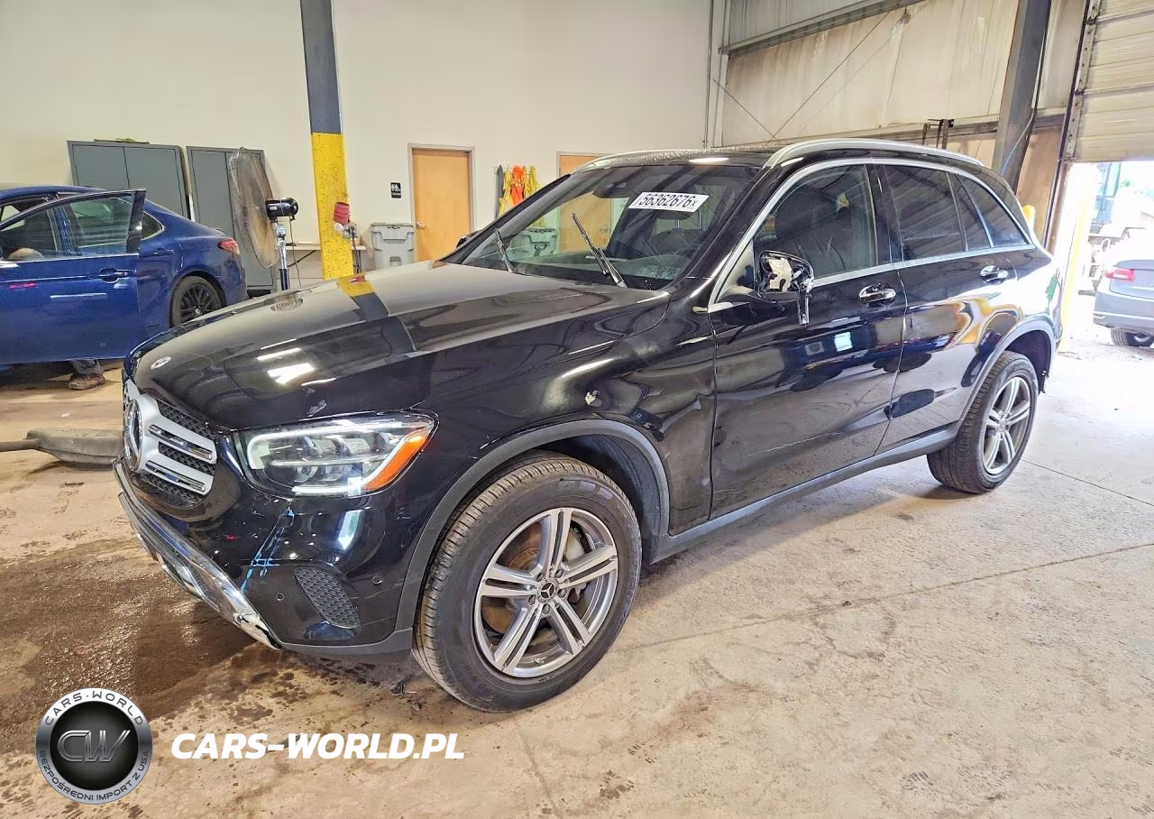 2021 Mercedes-Benz Glc 300 4Matic – zdjęcie 1 z 13