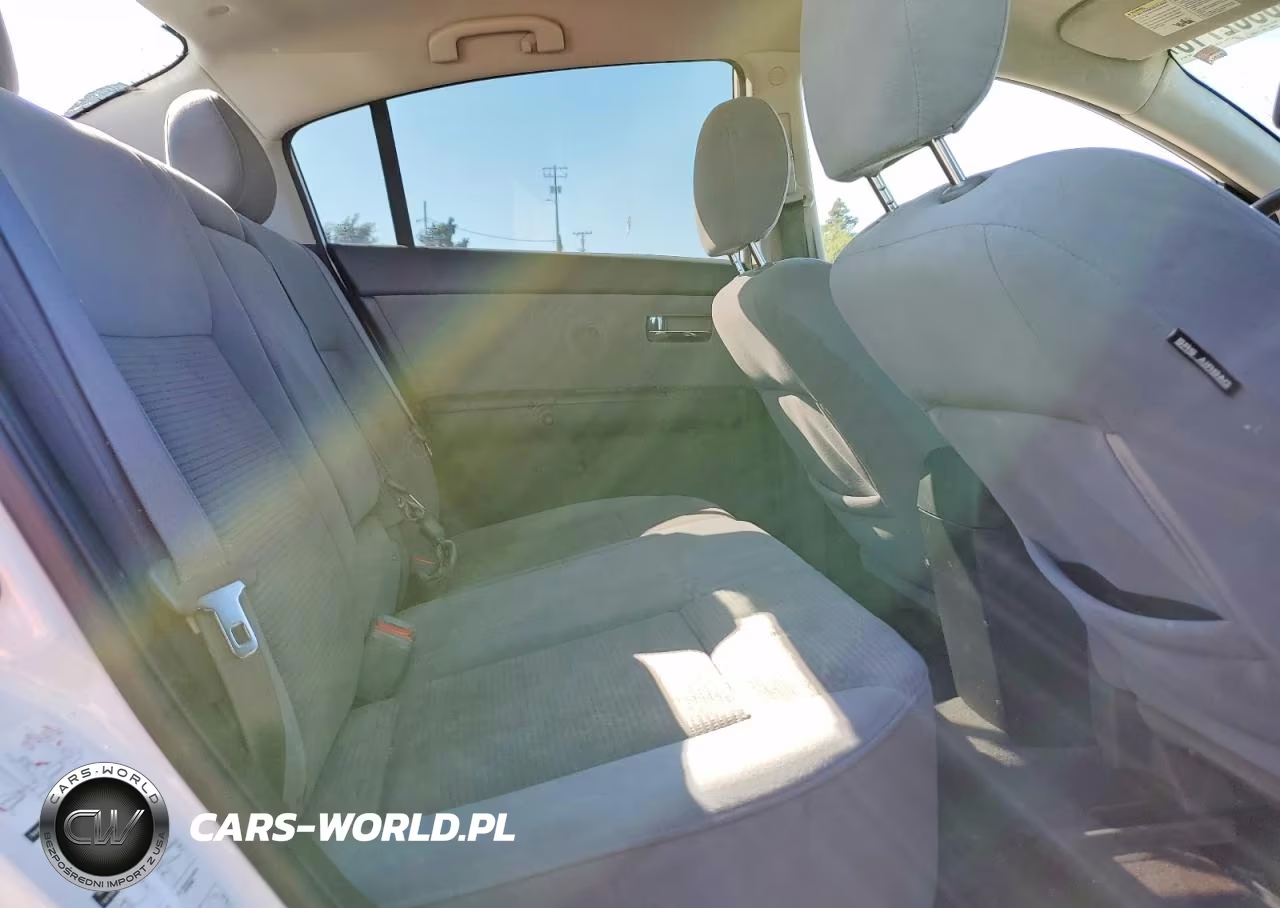 2010 Nissan Sentra 2.0 VIN:3N1AB6APXAL600755 - 10