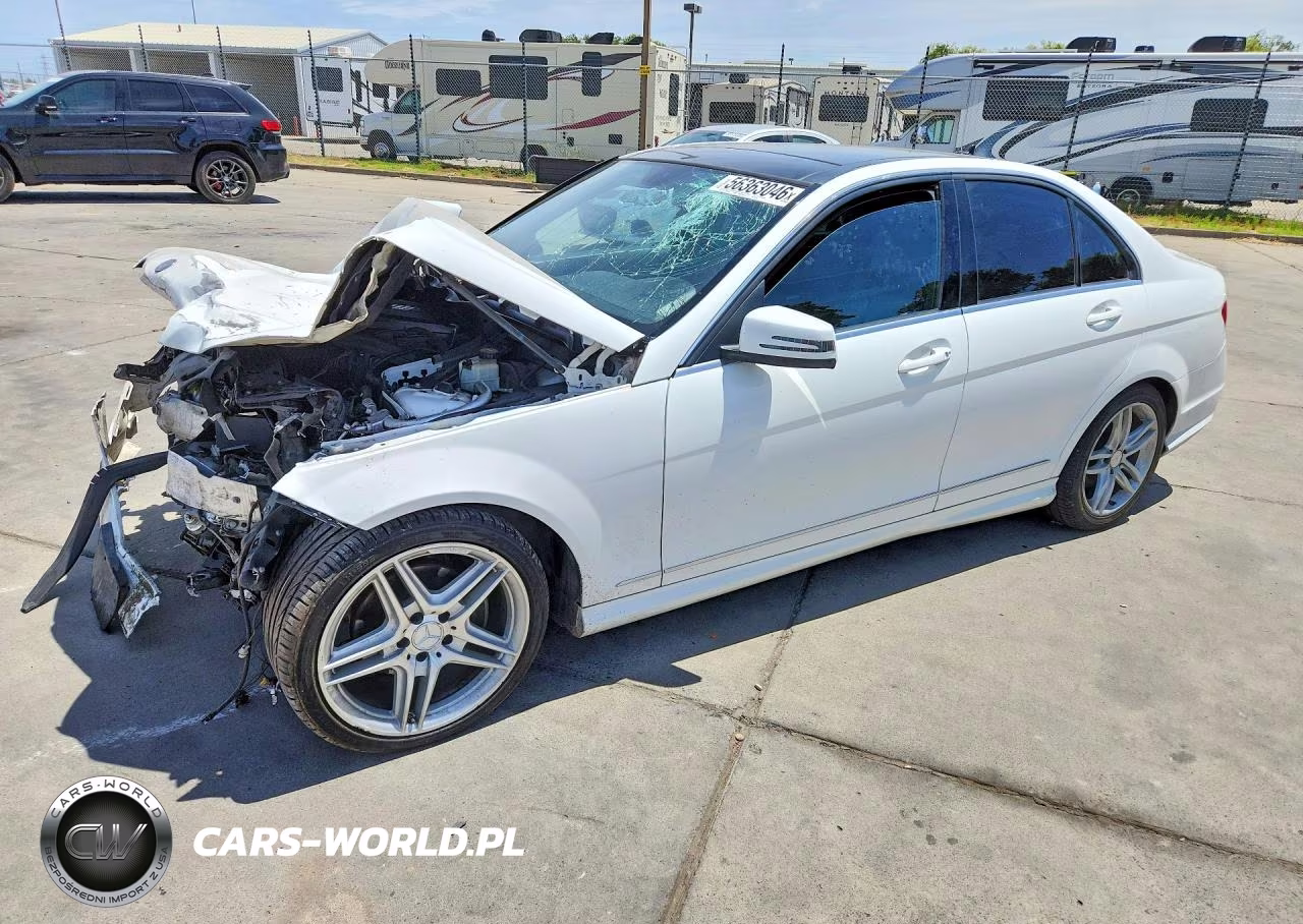2014 Mercedes-Benz C 250 – zdjęcie 1 z 13