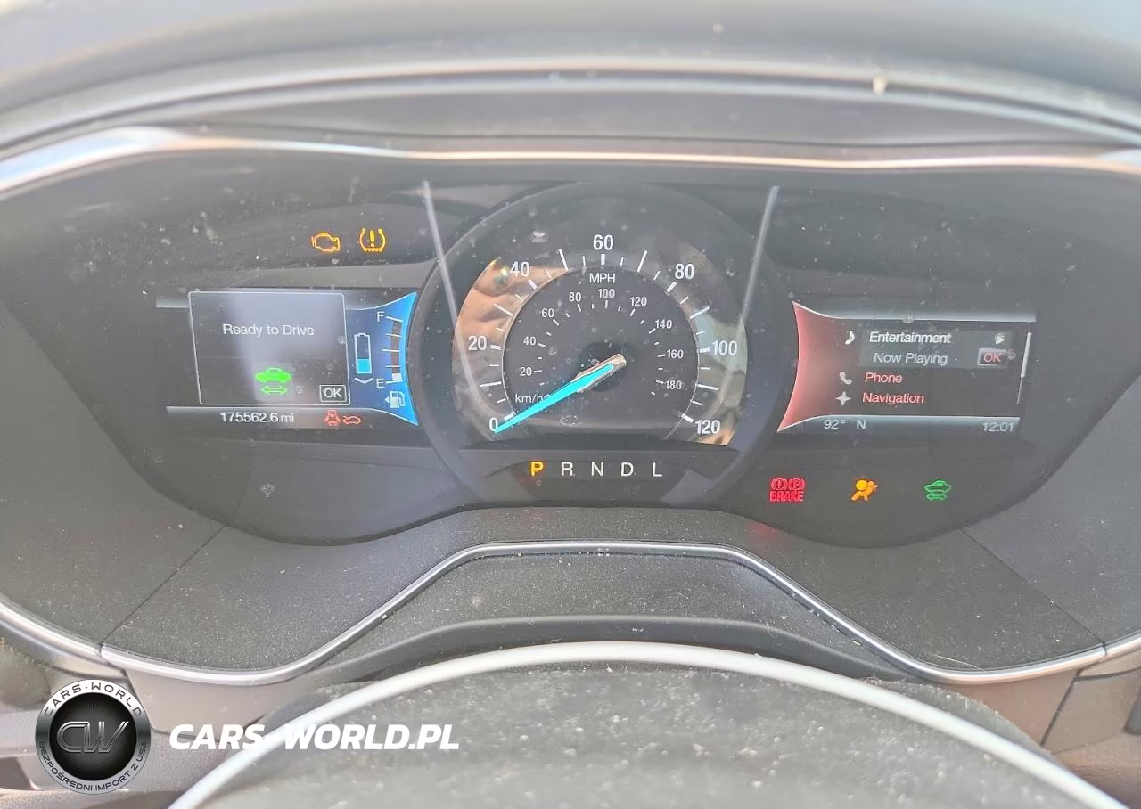 2014 Ford Fusion Titanium Phev VIN:3FA6P0SU8ER299238 - 9