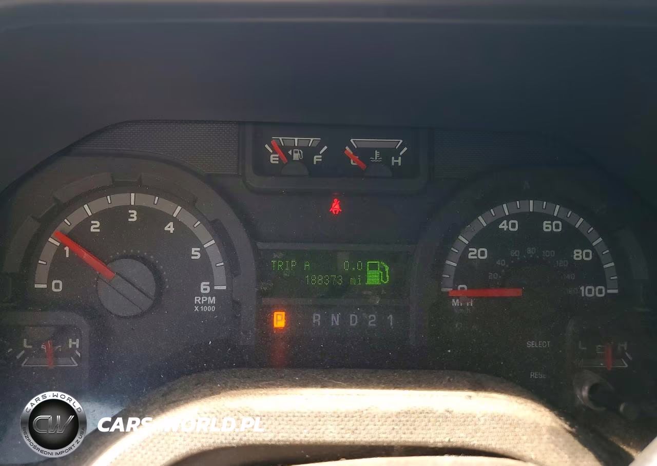 2013 Ford Econoline E350 Super Duty Van VIN:1FTSE3EL1DDB28082 - 9