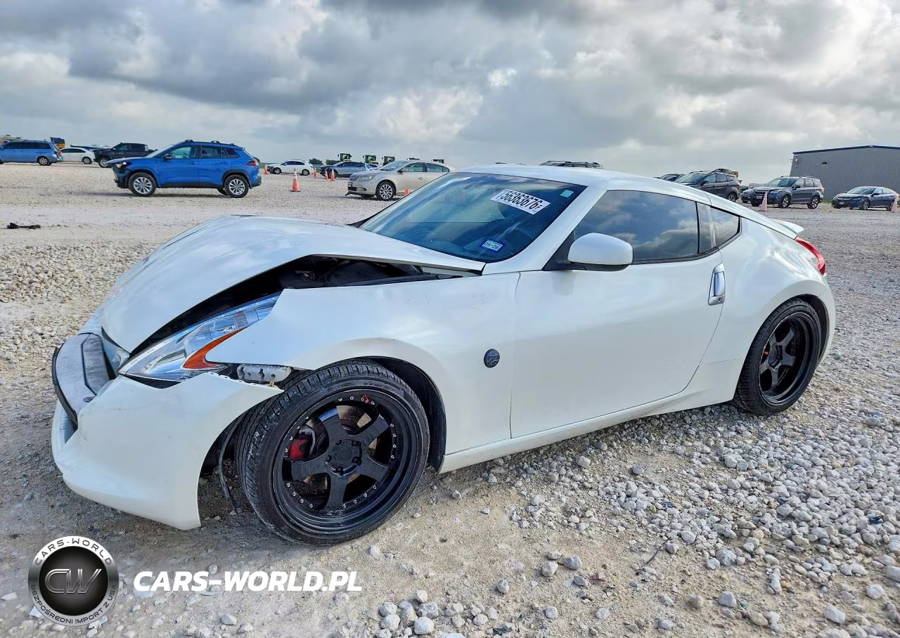 2011 Nissan 370Z Base