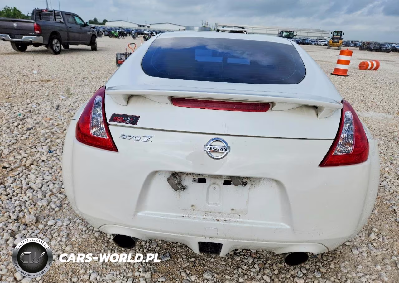 2011 Nissan 370Z Base VIN:JN1AZ4EH1BM550855 - 10
