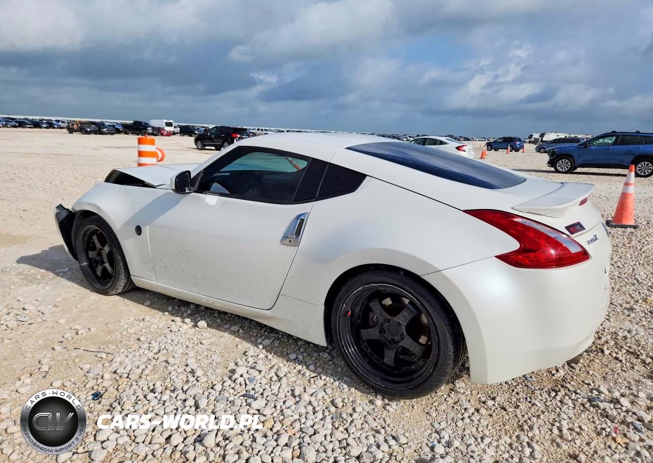 2011 Nissan 370Z Base VIN:JN1AZ4EH1BM550855 - 2